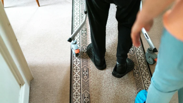 evinizi engelliye uygun – yaşlı bakımı görseli