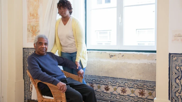 banyo tuvaleti guvenli – yaşlı bakımı görseli