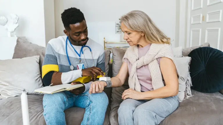 huzurevi planlamasi – yaşlı bakımı görseli