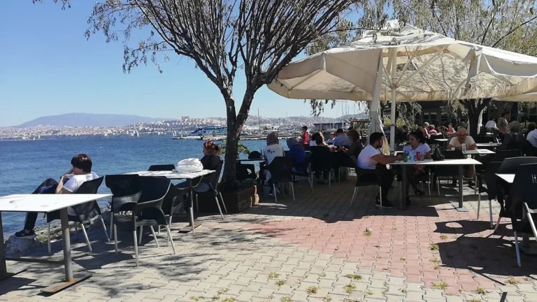 İzmir Büyükşehir Belediyesi İnciraltı Engelliler Kafeteryası fotoğrafı