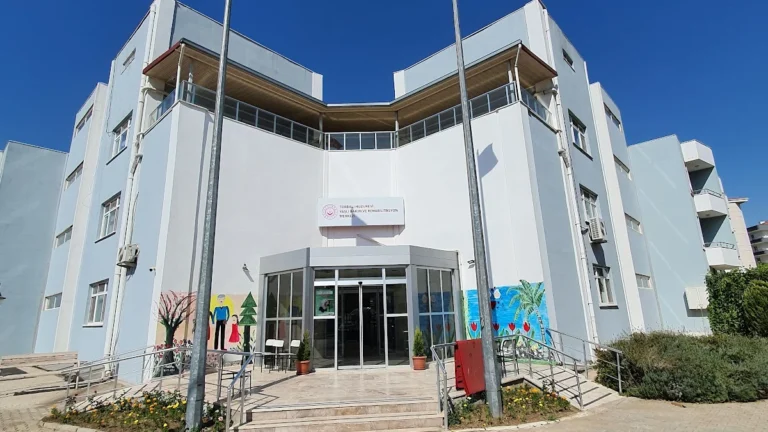 Torbalı Huzurevi Yaşlı Bakım ve Rehabilitasyon Merkezi fotoğrafı